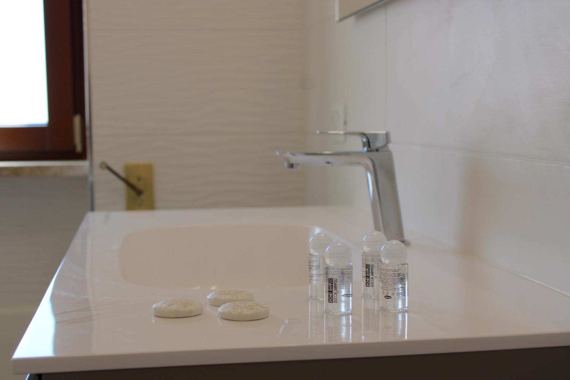 Helios Apartment レッチェ エクステリア 写真